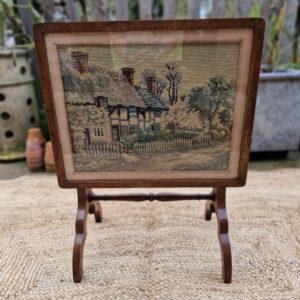 ANTIQUE WALNUT FIRESCREEN / SPACE SAVING COFFEE TABLE