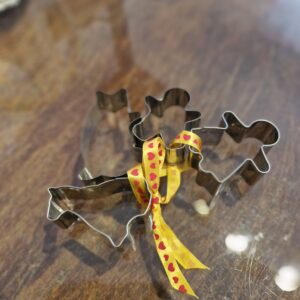 Farmhouse kitchen cookie cutters.