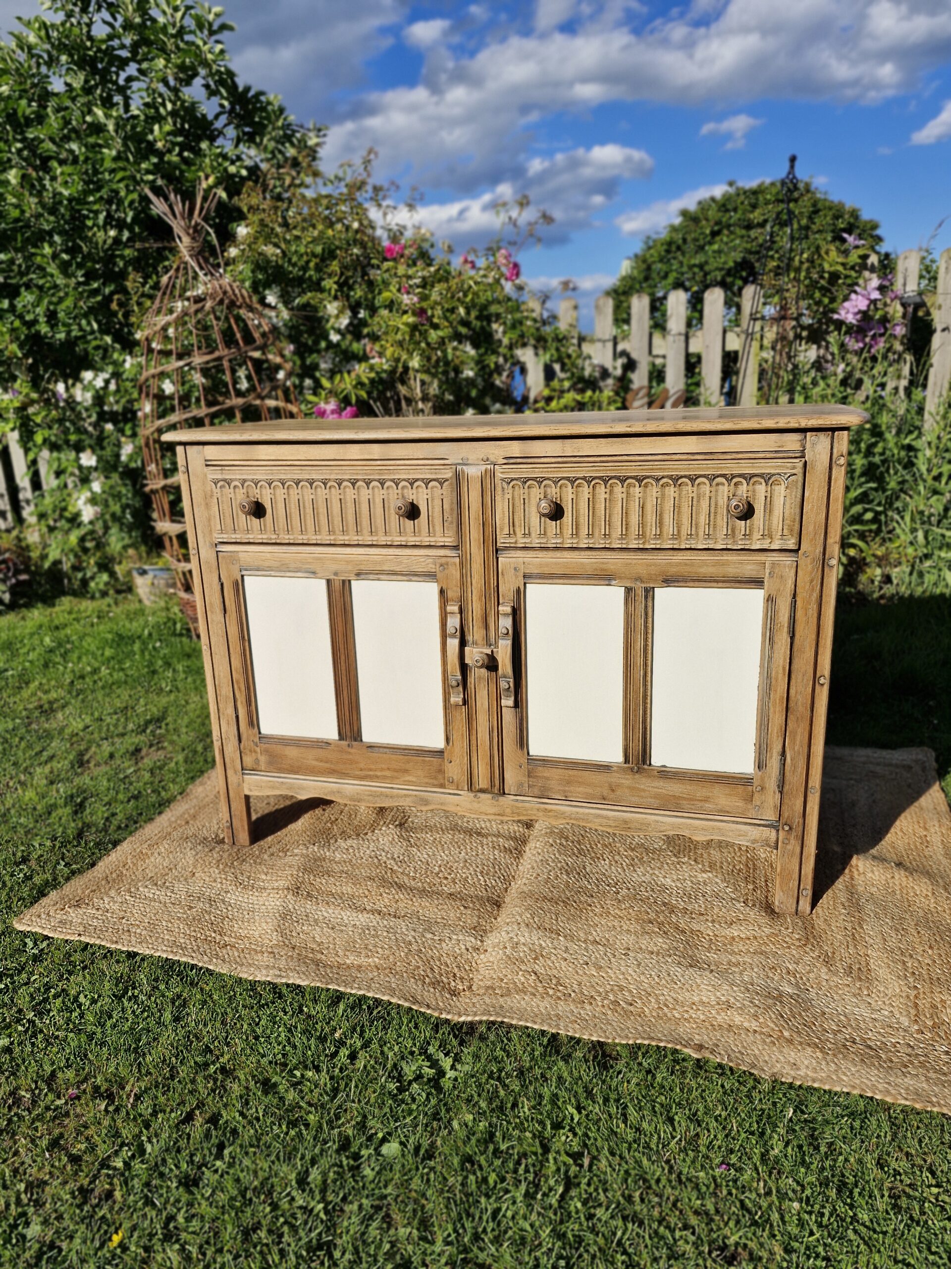 ERCOL Golden Dawn 1954s Welsh dresser/Sideboard.