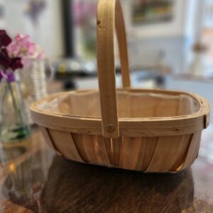 A Kitchen farmhouse style natural software trug basket.